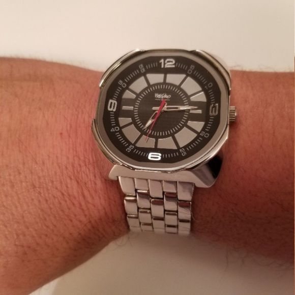 Mossimo MM90292 Silver Mens Watch - Picture 3 of 4